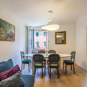 Savoia E Jolanda Appartamento Venezia