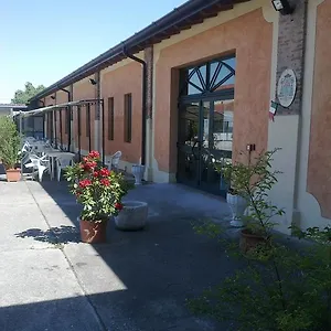 Le Magnolie Alloggio per agriturismo Verolanuova