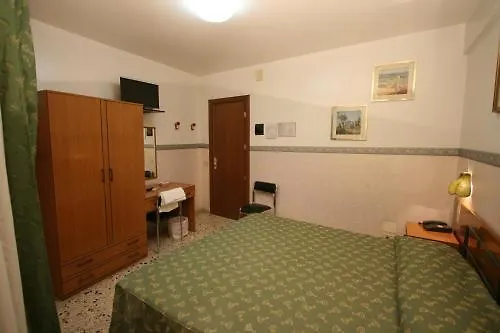Hotel Cortese Palermo 2*,